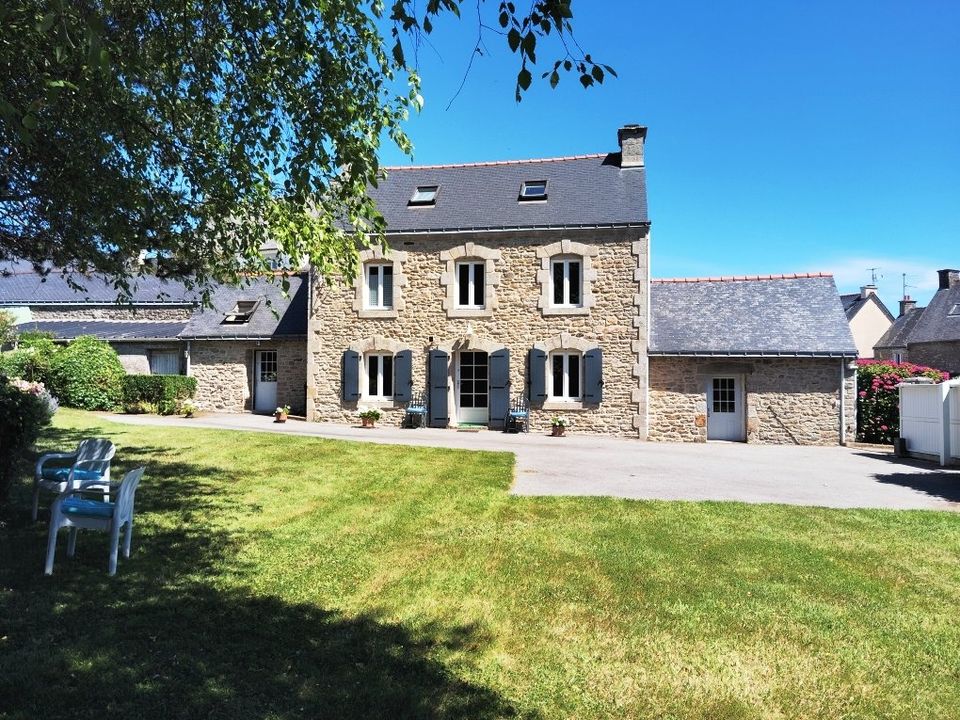 Villa i Saint-Caradec-Trégomel, Morbihan - foto 1