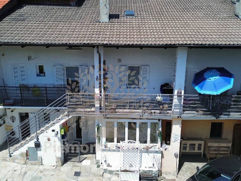 L'establiment comercial a Coazze, Turin - foto 1