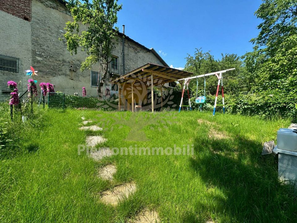 L'establiment comercial a Coazze, Turin - foto 2