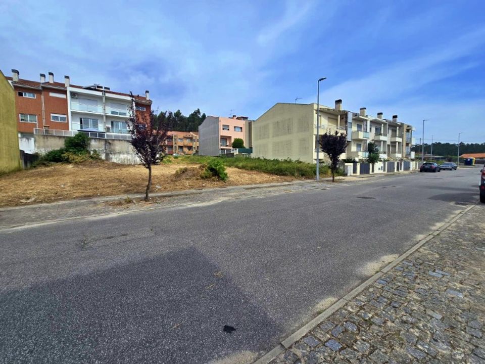 Helårsgrund i Trofa, Porto - foto 2