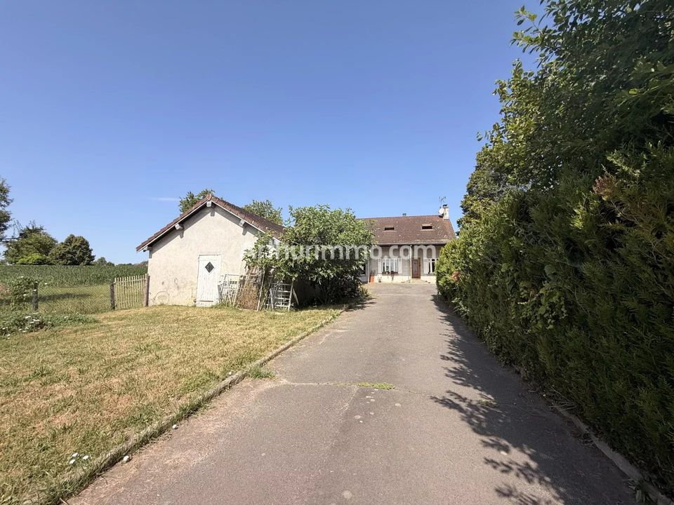Villa i Savigny-en-Revermont, Saone-et-Loire - foto 1