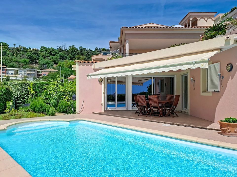 Lejlighed i Mandelieu-la-Napoule, Alpes-Maritimes - foto 2
