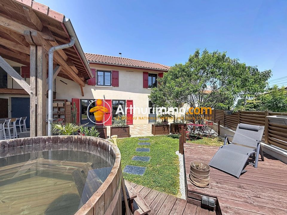 Villa in Bourgoin-Jallieu, Isere - foto 2