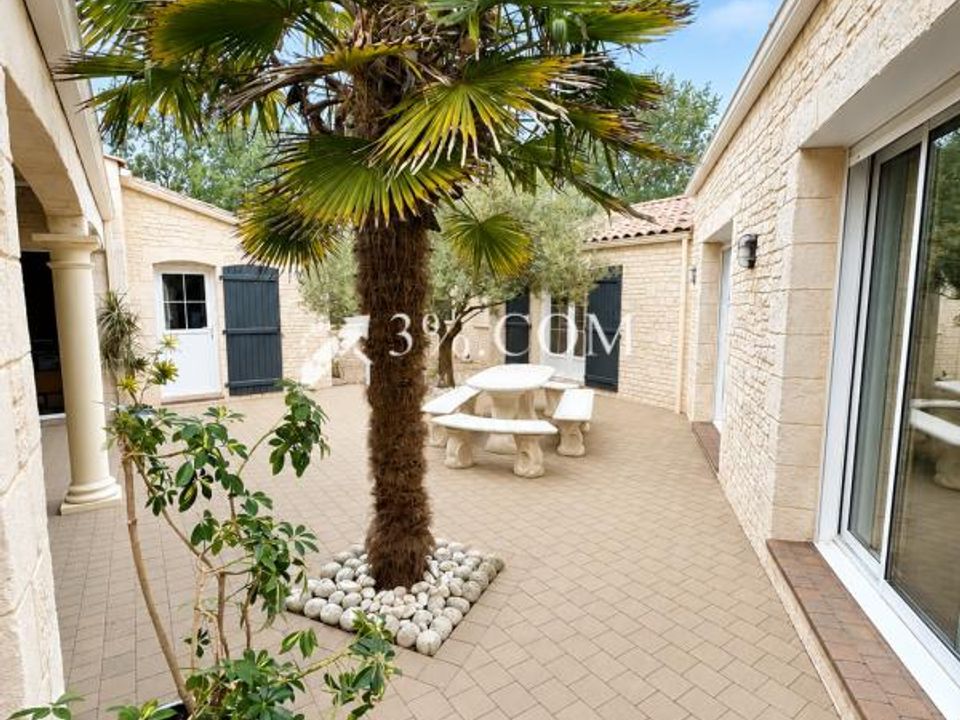Villa en Le Perrier, Vendee - foto 1