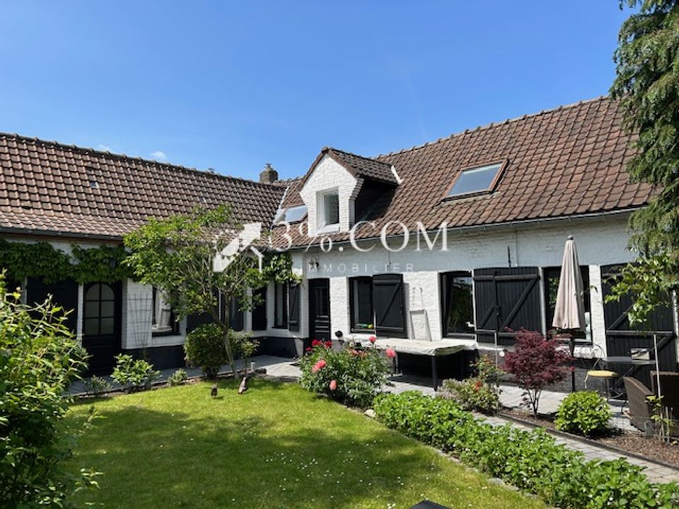 Villa i Tourcoing, Nord - foto 1