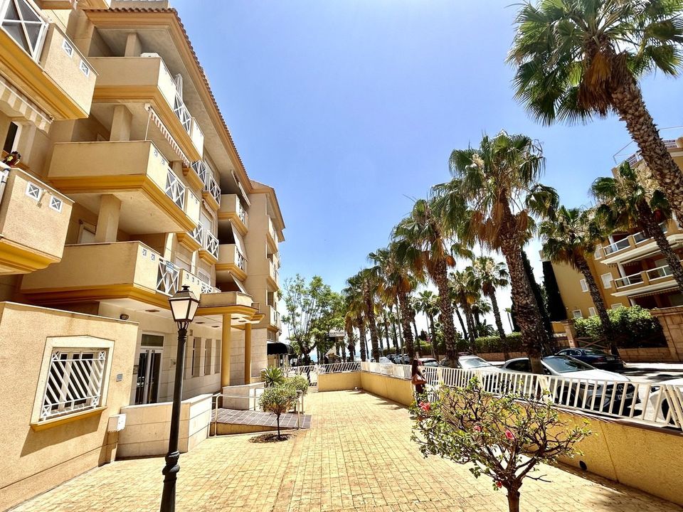 Lejlighed i Cabo Roig, Alicante - foto 1
