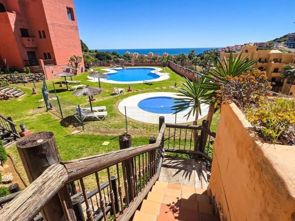 Apartament a La Duquesa, Malaga - foto 1