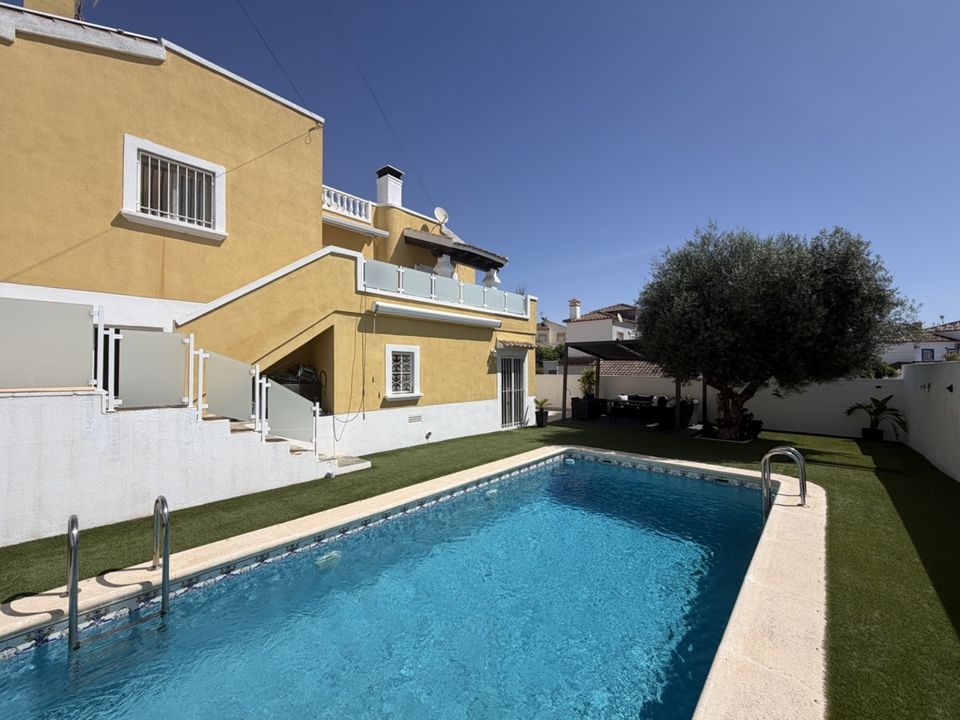 Villa i Villamartin, Alicante - foto 2