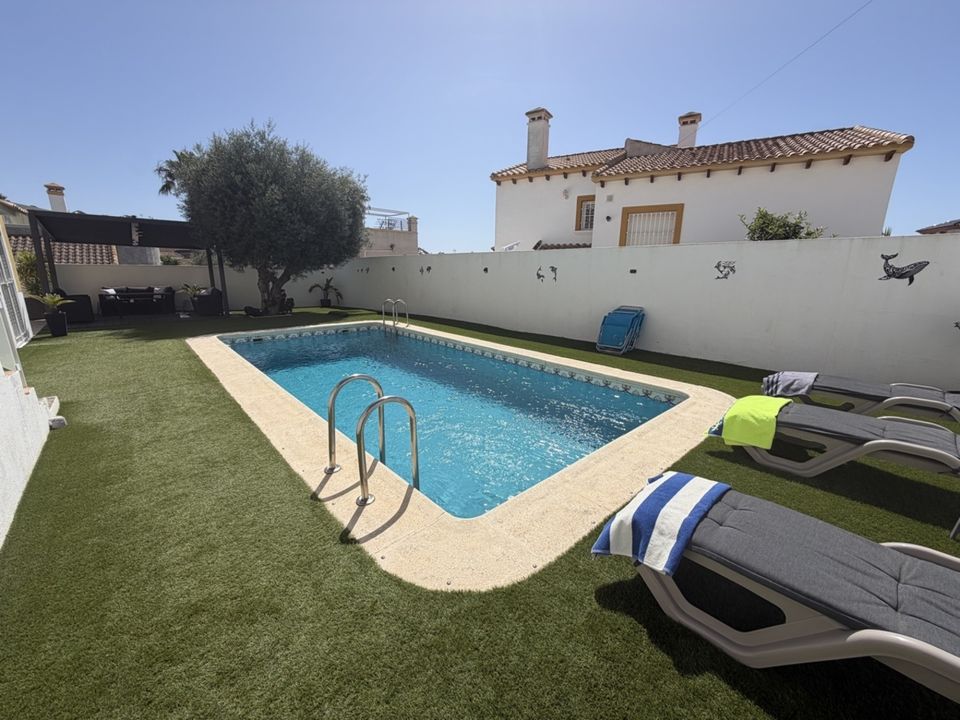 Villa i Villamartin, Alicante - foto 3
