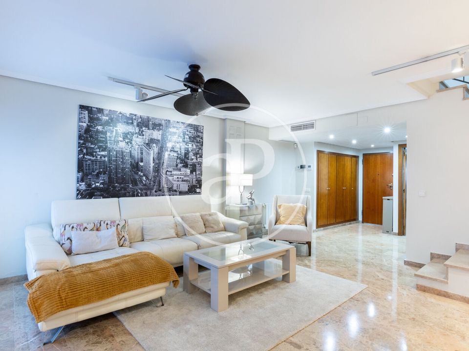 Apartment in Valencia, Valencia - photo 4