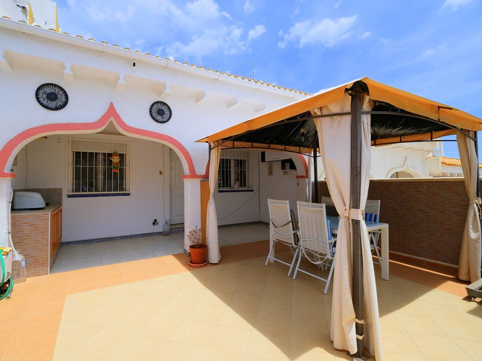 Bungalow i San Miguel De Salinas, Alicante - foto 1