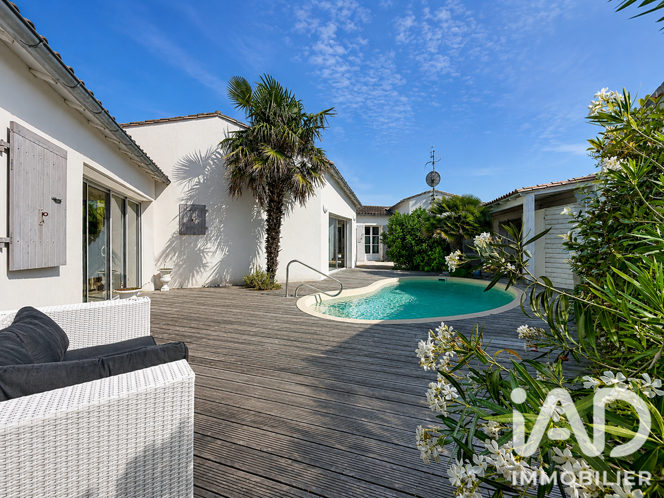 Villa i Sainte-Marie-de-Ré, Charente-Maritime - foto 1