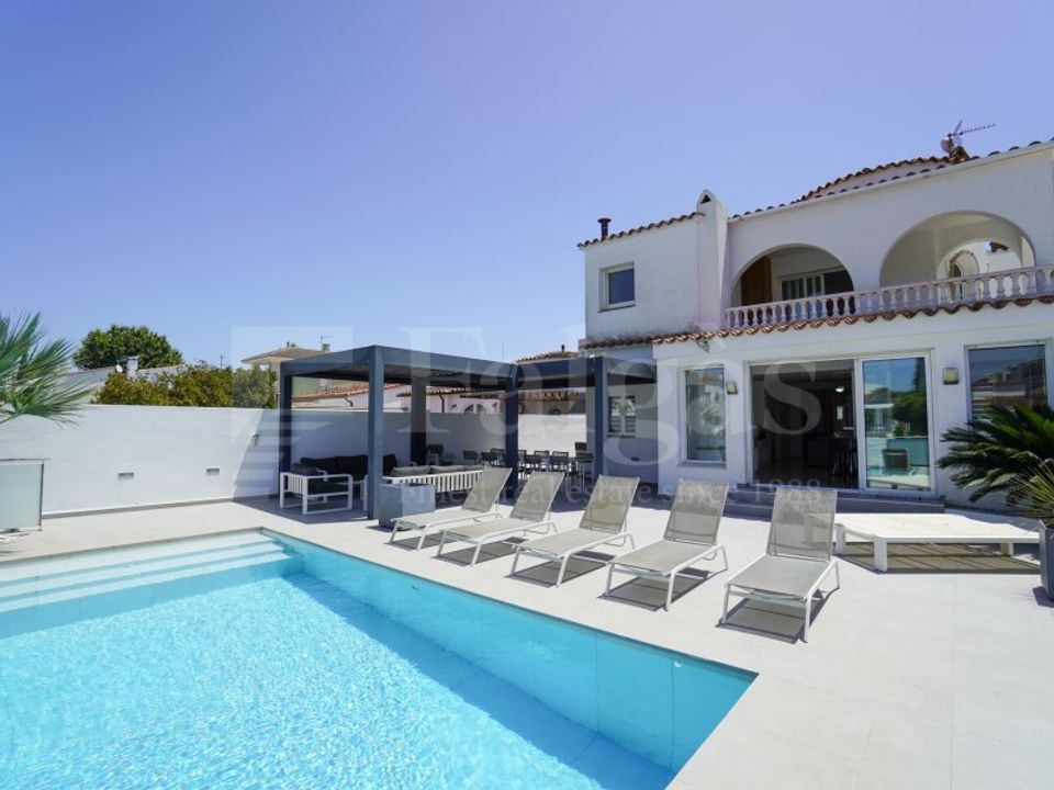 Villa i Empuriabrava, Gerona - foto 5