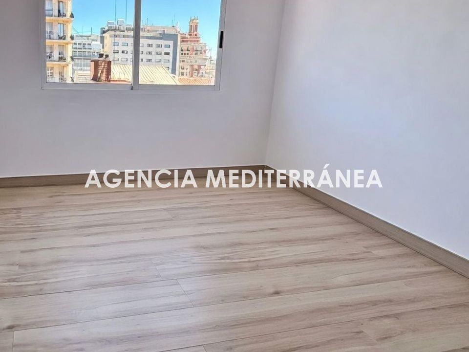 Erhvervsejendom i Valencia, Valencia - foto 5