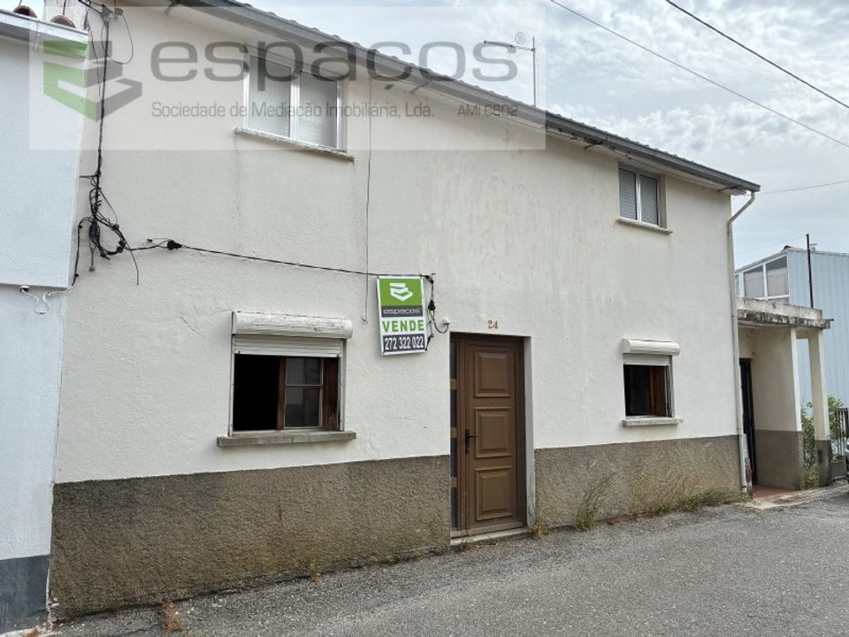 Villa em Silvares, Castelo Branco - foto 1