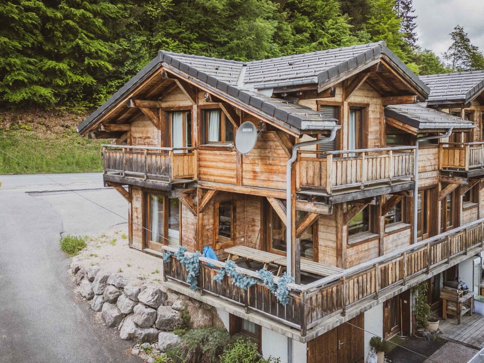 Villa i Morzine, Haute-Savoie - bilde 1