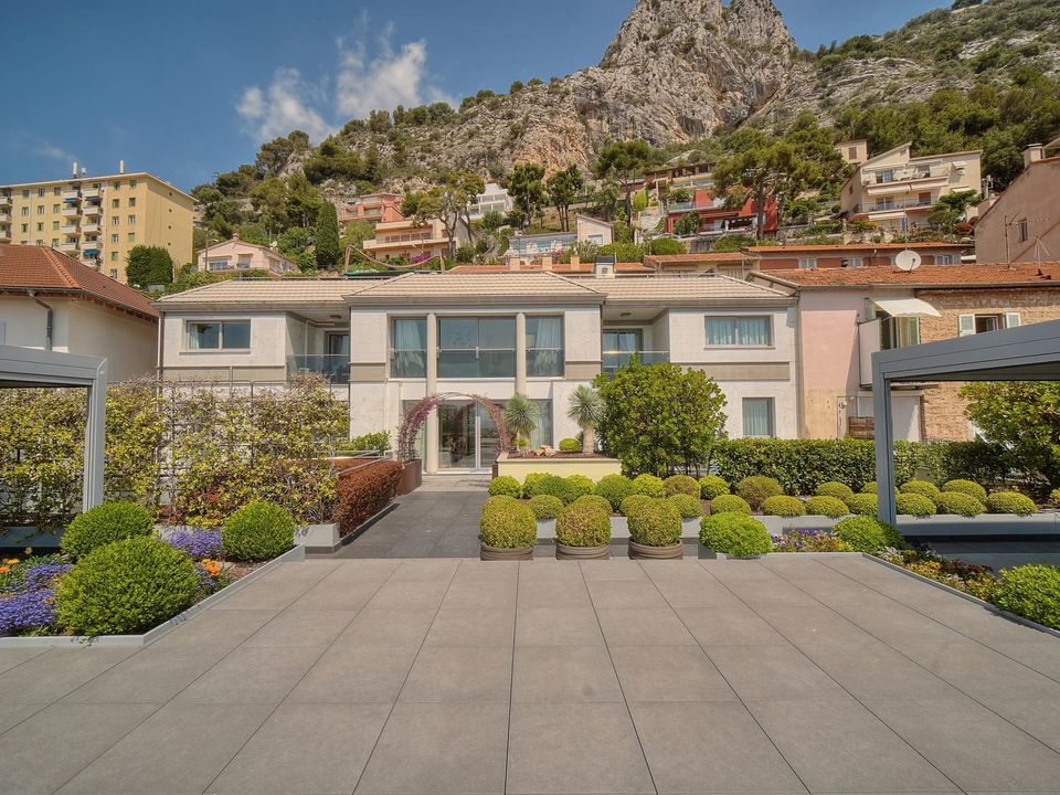Villa i Roquebrune-Cap-Martin, Alpes-Maritimes - bilde 2