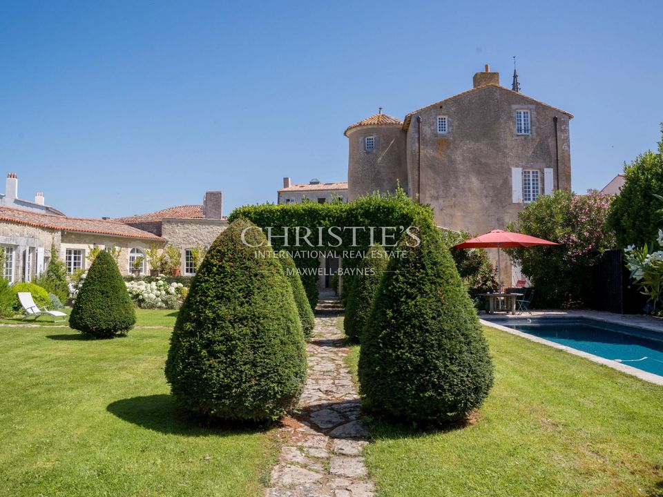 Villa in Ars-en-Ré, Charente-Maritime - foto 1