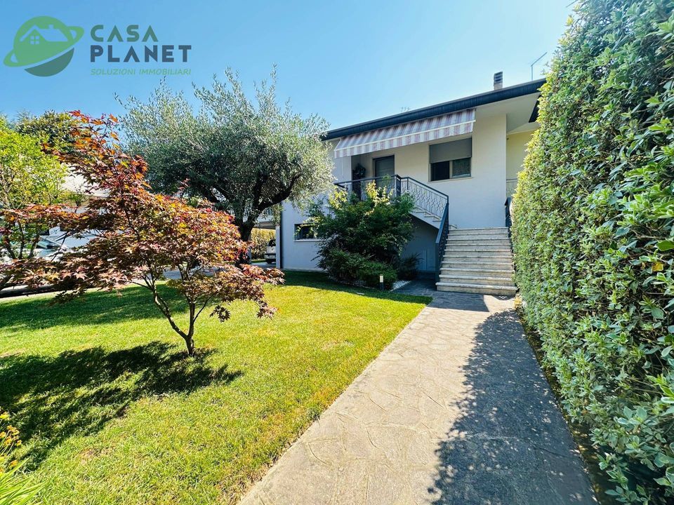 Villa - Mogliano Veneto, Treviso - photo 1