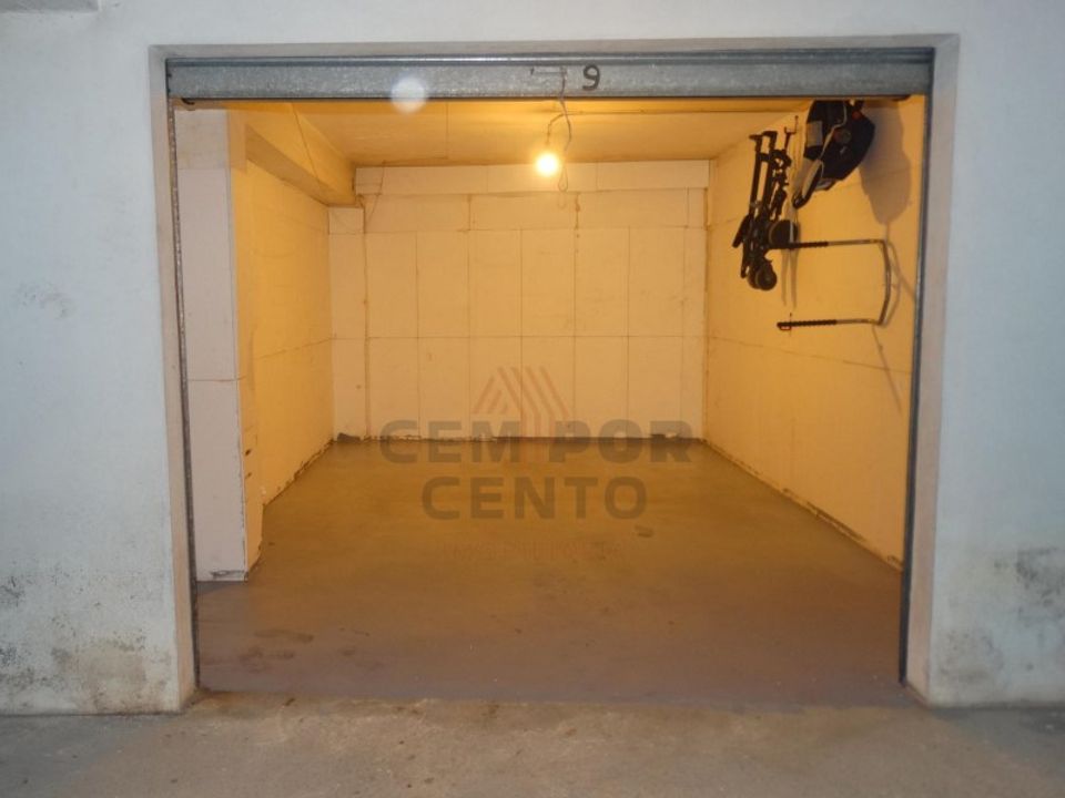 Garage i Batalha, Leiria - foto 1