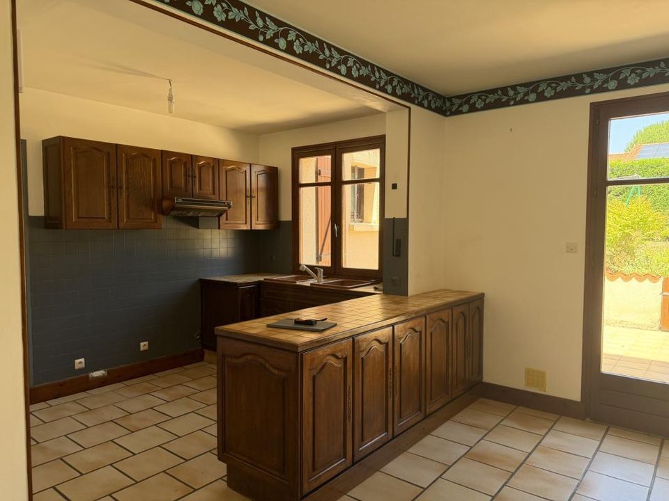 Villa en Chasseneuil-sur-Bonnieure, Charente - foto 5