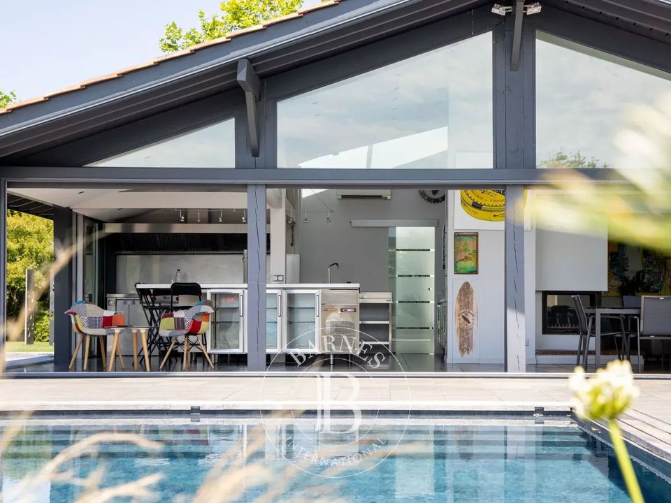 Villa i Anglet, Pyrenees-Atlantiques - foto 1
