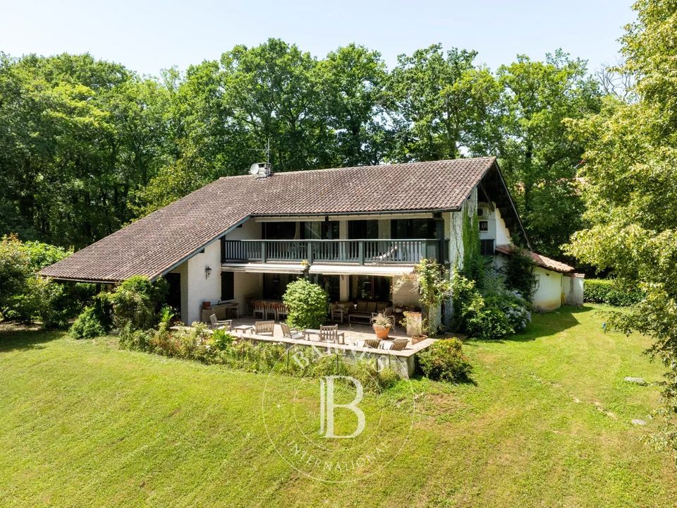 Villa en Arcangues, Pyrenees-Atlantiques - foto 1