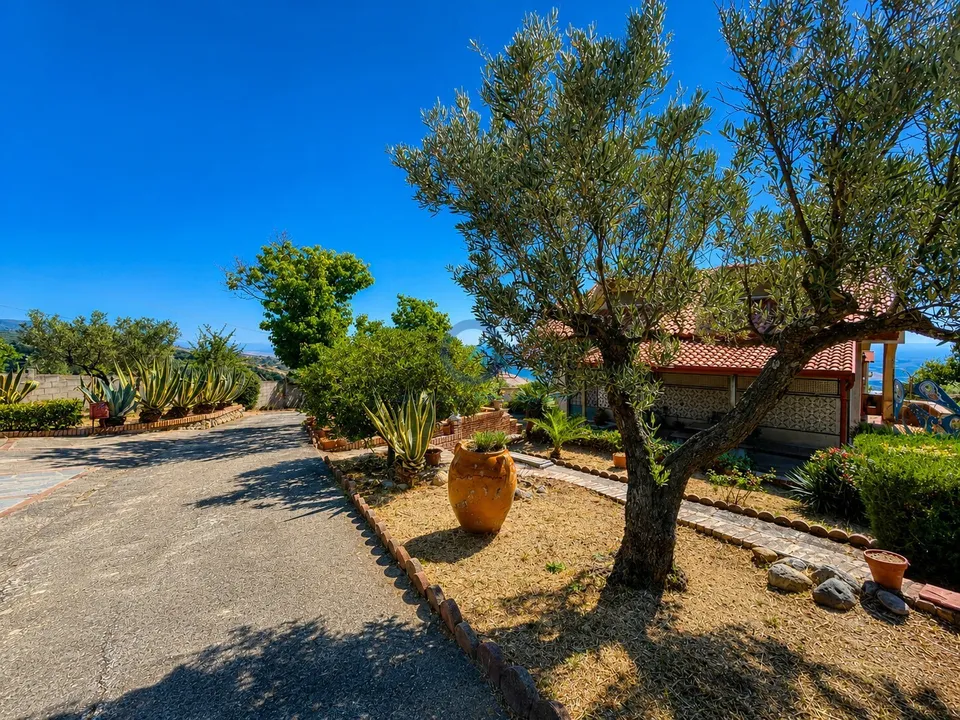 Villa i Cropani, Catanzaro - foto 1