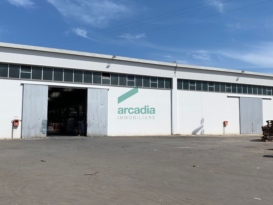 Local commercial - Modugno, Bari - photo 4