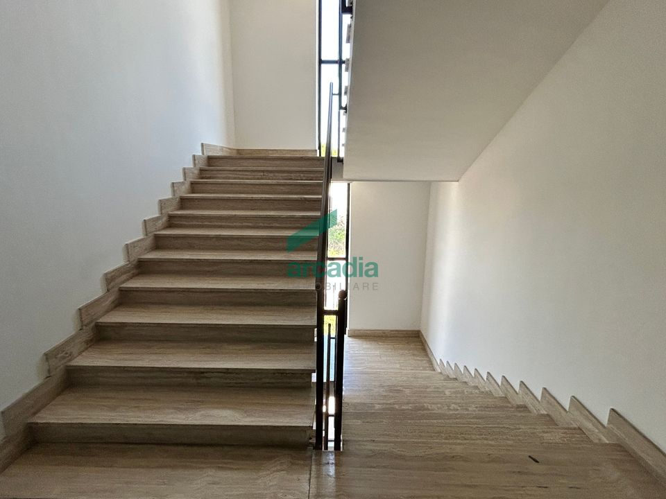 L'establiment comercial a Bari, Bari - foto 3