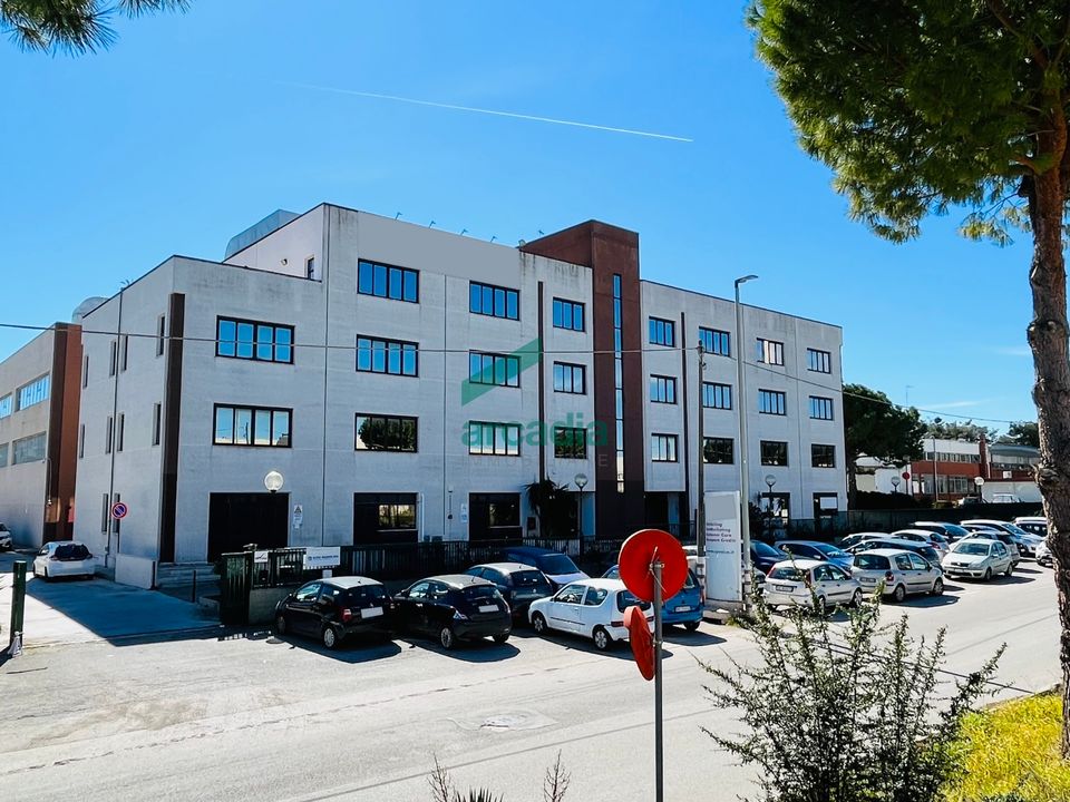 Propriedade comercial em Bari, Bari - foto 1