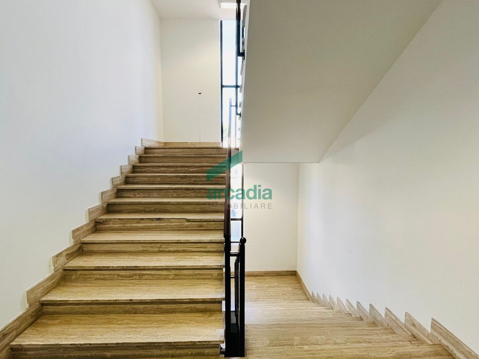 Propriedade comercial em Bari, Bari - foto 5