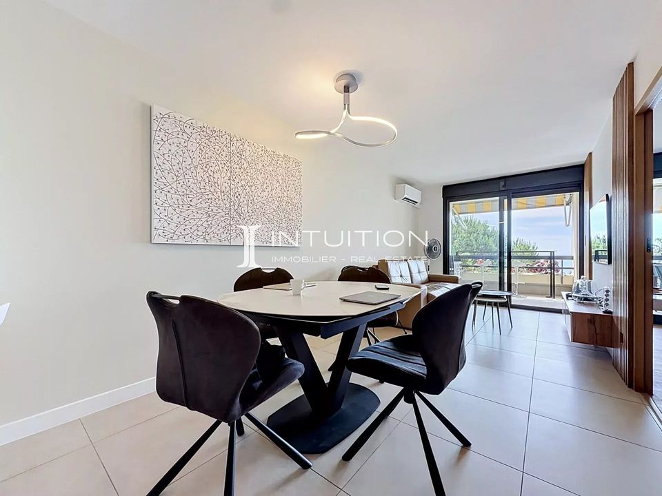 Apartment in Cannes, Alpes-Maritimes - photo 4