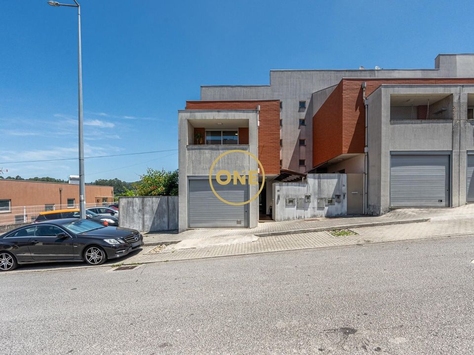 Rækkehus i Vila Nova de Famalicao, Braga - foto 1