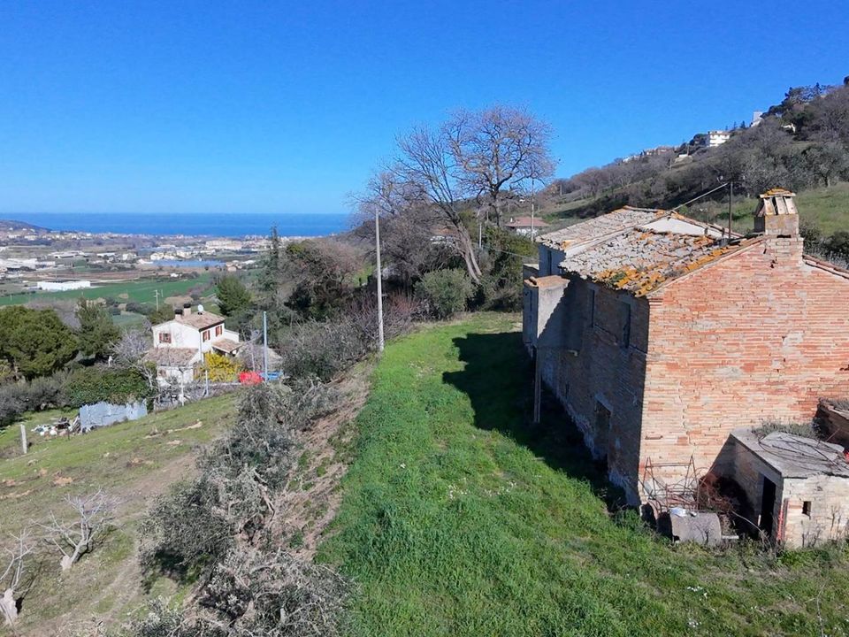 Landhuis in Campofilone, Fermo - foto 1