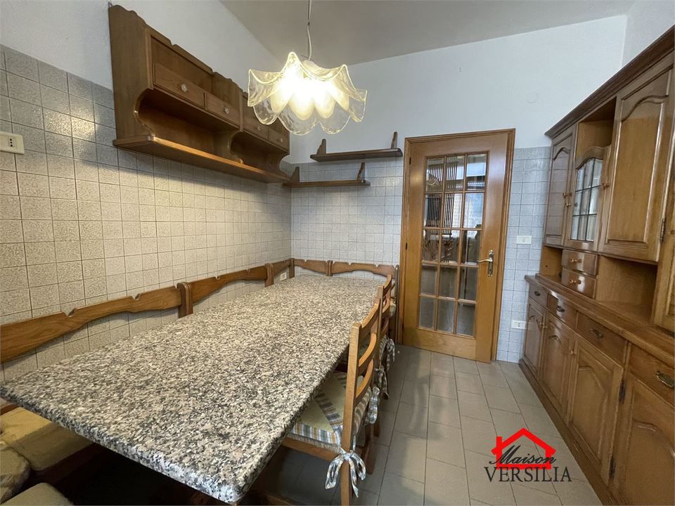 Lejlighed i Carrara, Massa and Carrara - foto 4