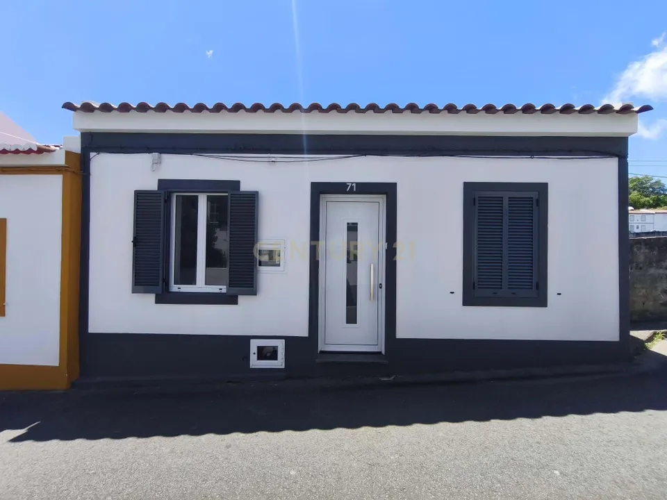 Villa i Vila Franca do Campo, Sao Miguel - foto 1