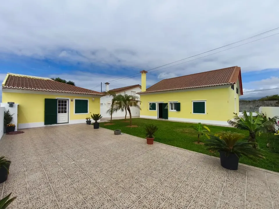 Villa i Ribeira Grande, Sao Miguel - foto 3