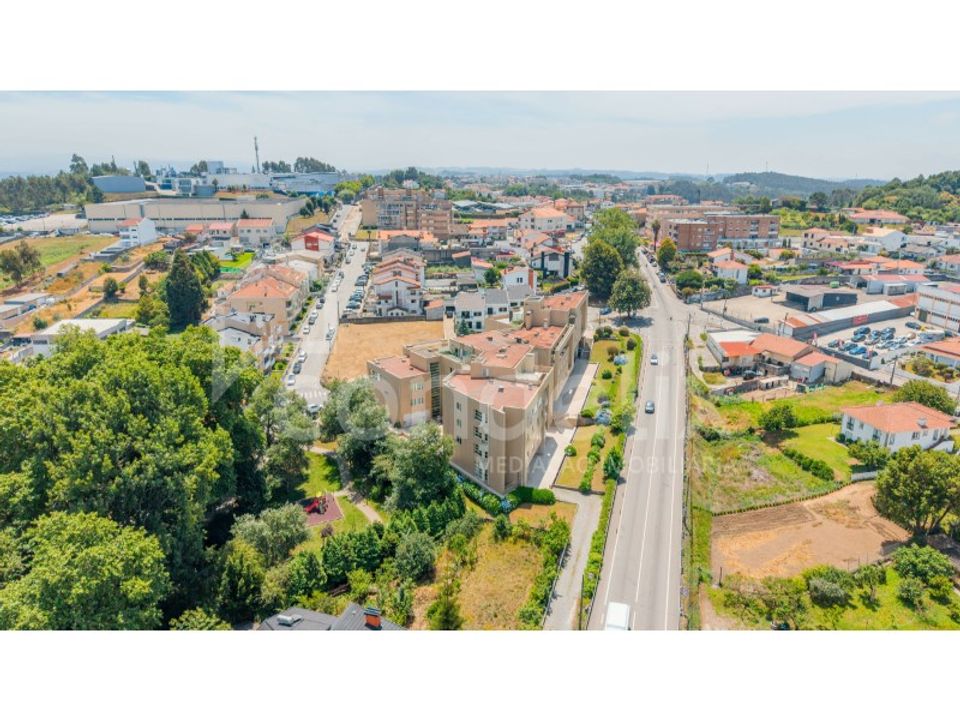 Apartamento en Seixezelo, Porto - foto 1