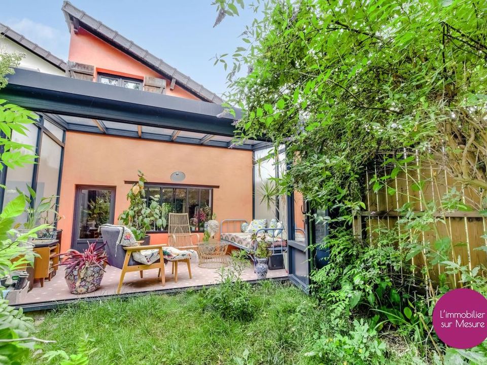 Villa i Montreuil, Seine-Saint-Denis - foto 1