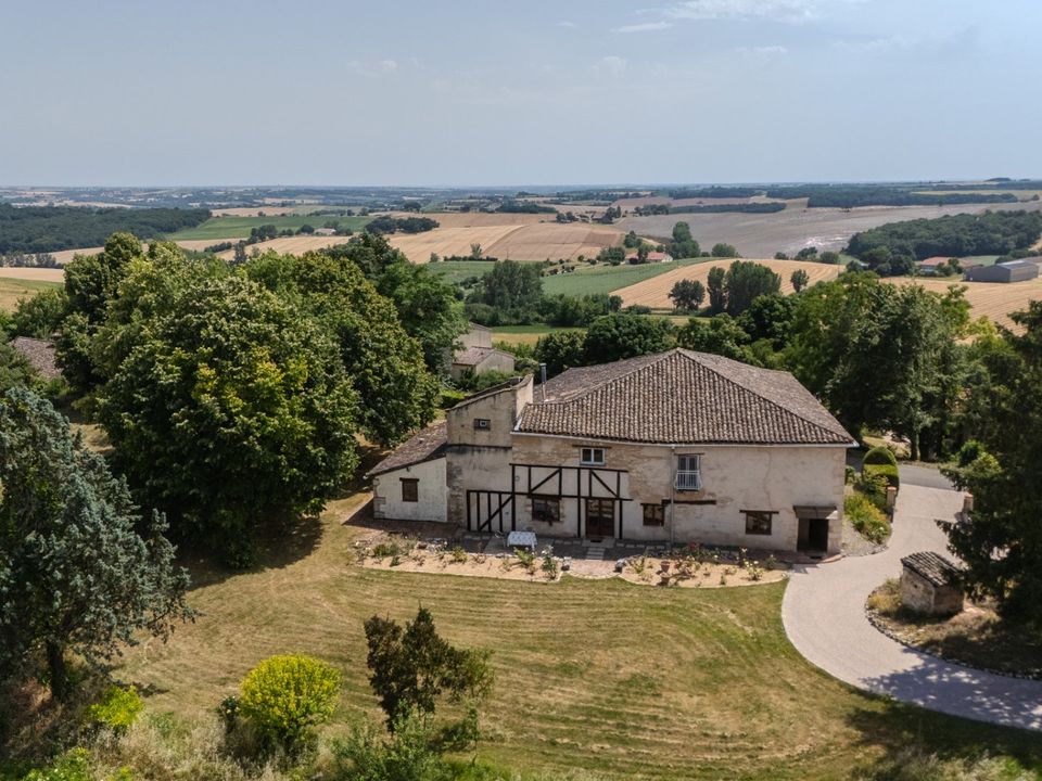 Casa de poble a Lamothe-Cumont, Tarn-et-Garonne - foto 1