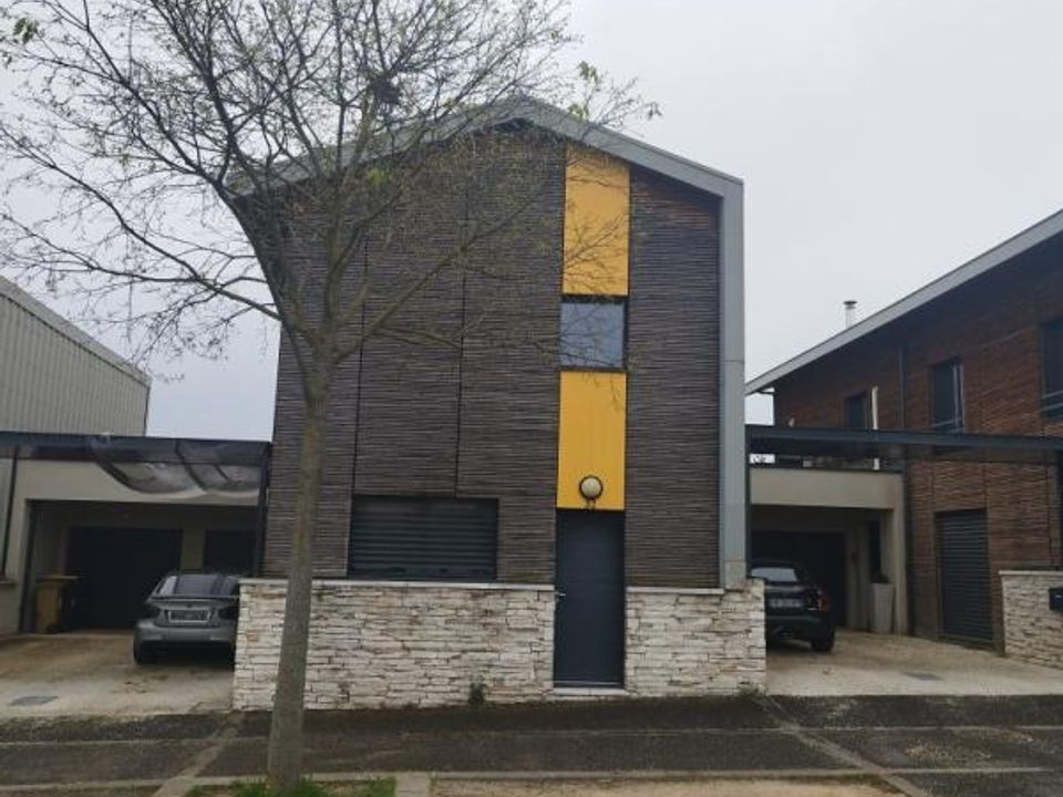 Villa en Saint-Priest, Rhone - foto 3