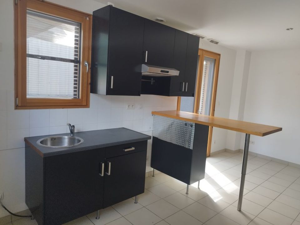 Villa en Saint-Priest, Rhone - foto 5