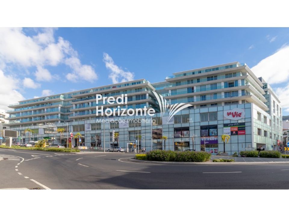 L'establiment comercial a Se, Madeira - foto 1