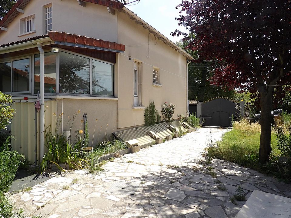 Villa i Gagny, Seine-Saint-Denis - foto 2