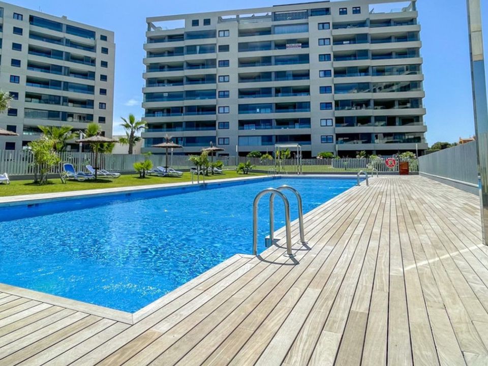 Lejlighed i Punta Prima, Alicante - foto 1