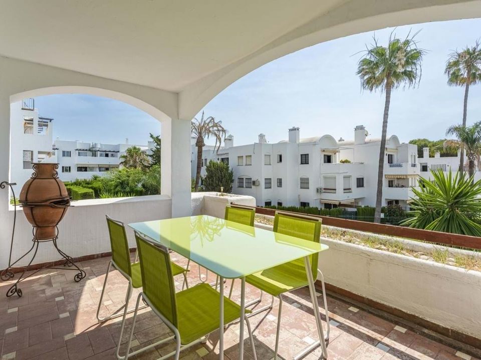 Lejlighed i Estepona, Malaga - foto 2