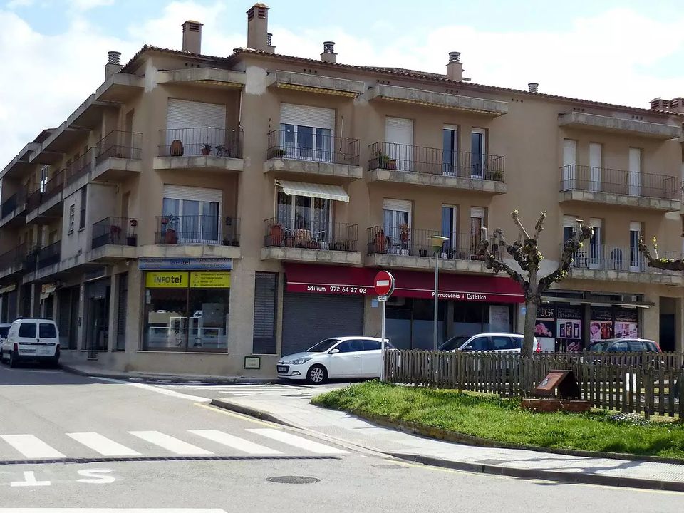 L'establiment comercial a La Bisbal D'emporda, Gerona - foto 1