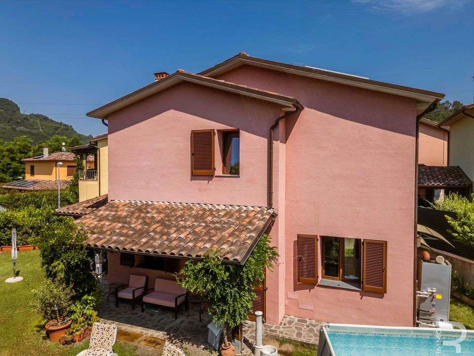 Villa i Bagni di Lucca, Lucca - bilde 1