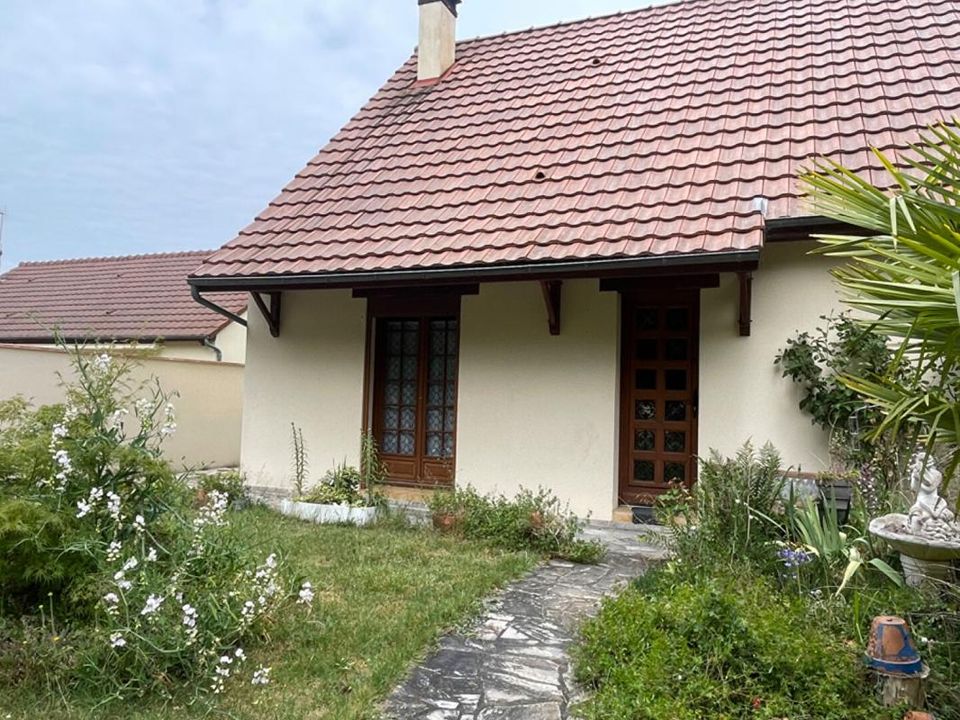 Villa in Briare, Loiret - foto 1